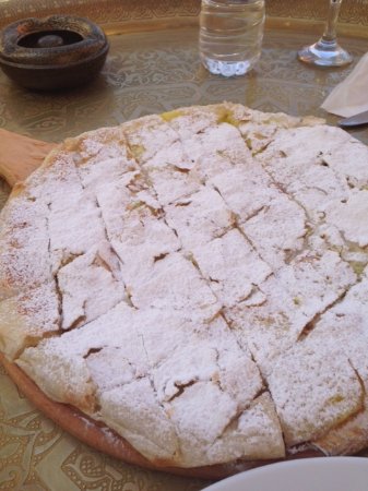 Custard with Suger fateer