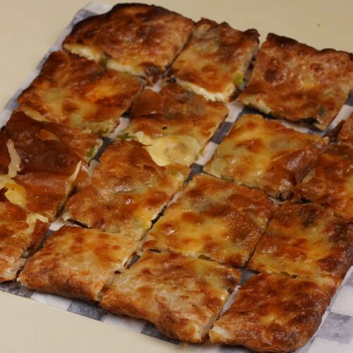 Mixed cheese fateer